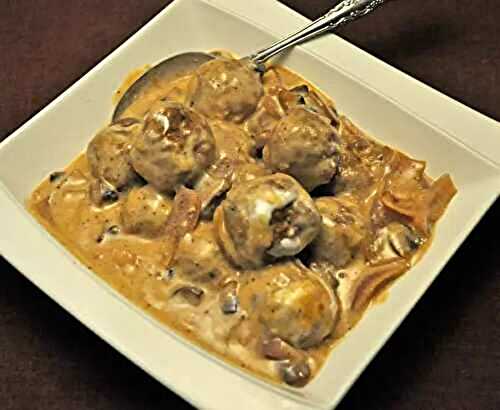 Meatballs with Sumac Yogurt Sauce, games & Instagram