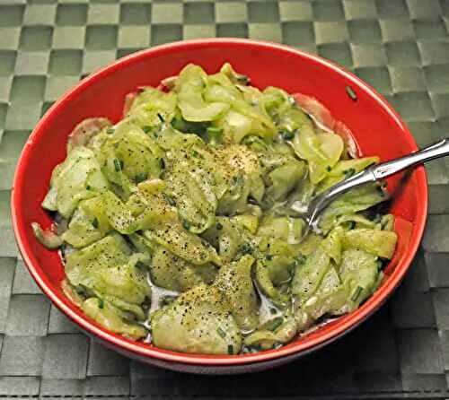 Old-Fashioned Cucumber Salad