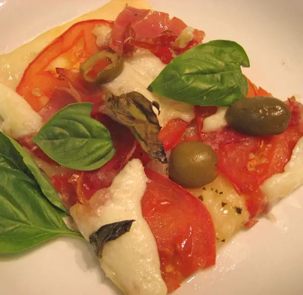 Pizza Margherita; Orange & me