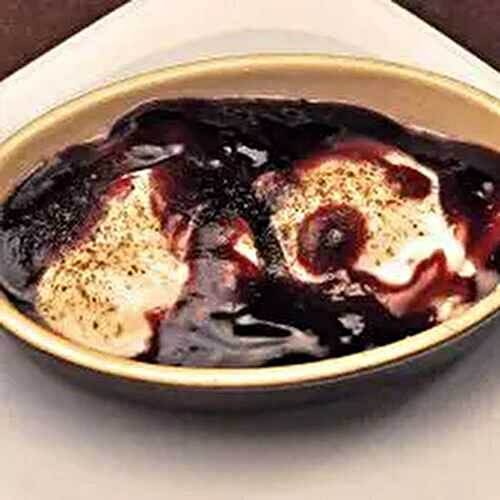 Poached Eggs in Red Wine Sauce