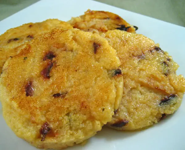 Polenta Cakes; boiled potatoes - yes or no?