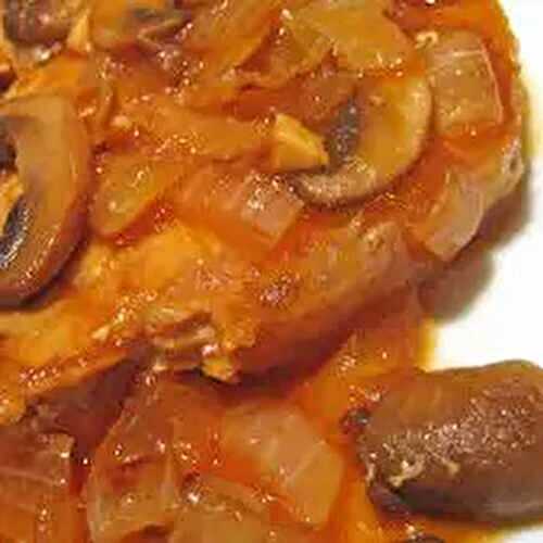 Pork Chops, Mushroom Pan Sauce