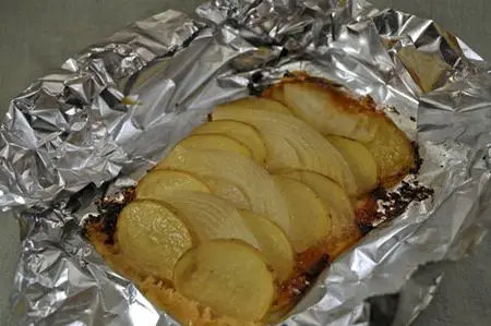 Potato and Onion Packets with Gruyère
