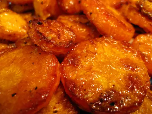 Rainy Days and Mondays: Summertime and the Cooking is Easy...