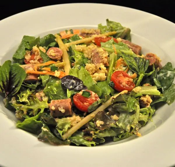Sausage, Quinoa, Spinach and Lettuce Salad