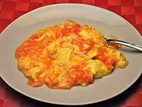 Scrambled Eggs with Ginger Tomato Sauce