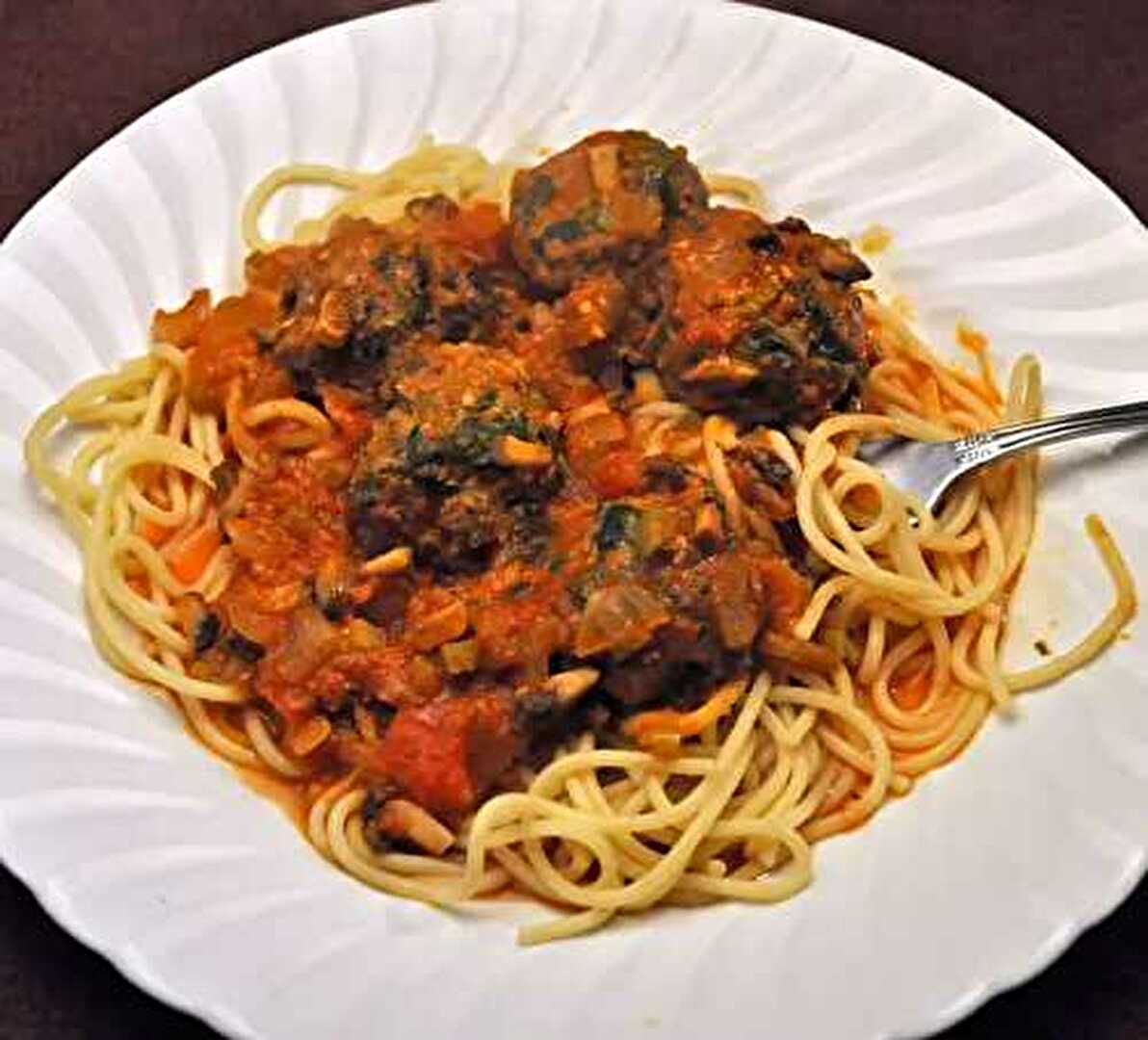 Spinach Meatballs & Spaghetti