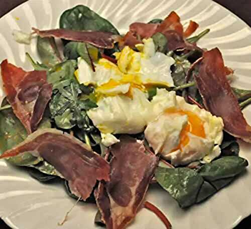 Spinach Salad with Poached Eggs; the art of poaching eggs