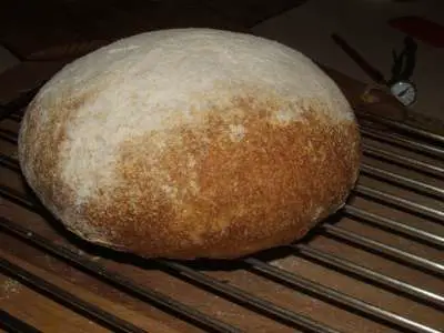 The Babes are back in Portugal! Broa: Portuguese Corn Bread