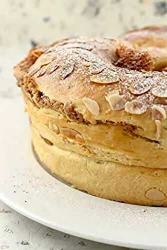 The Bread Baking Babes go nuts and get rolled