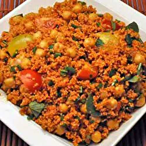 Tomato Couscous with Chickpeas