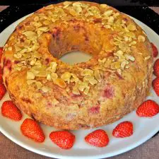  Strawberry Yogurt Cake