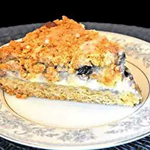 Blueberry Mascarpone Crumb Cake