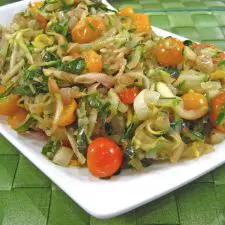 Stir-Fried Zucchini with Cherry Tomatoes