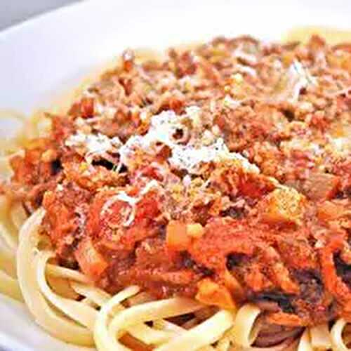 Linguine with Meat Sauce