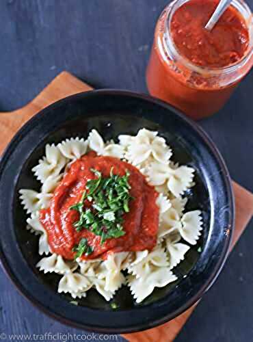Multipurpose Homemade Tomato Sauce (Italian)