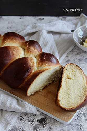 Fluffy challah bread