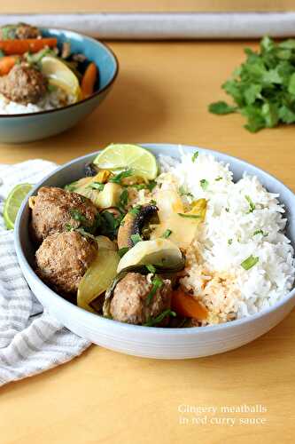 Gingery meatballs in red curry sauce