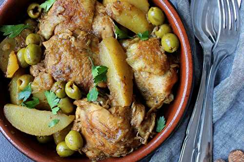 Olive chicken stew