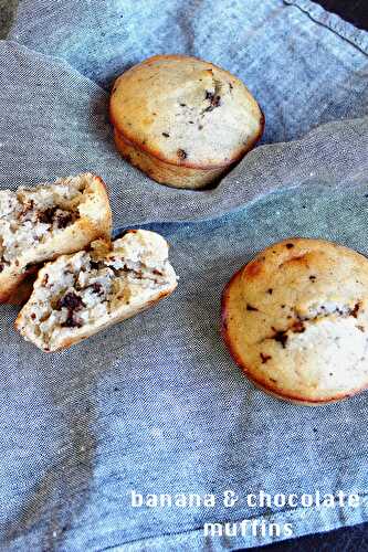 The moistest banana + chocolate chips muffins