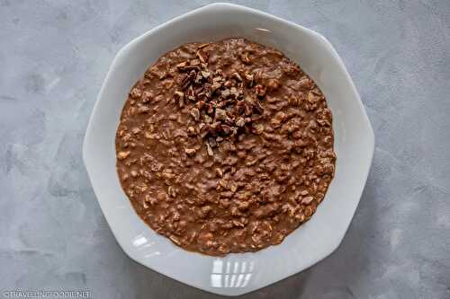 Chocolate Oatmeal Recipe - Healthy Oatmeal Breakfast - Travelling Foodie