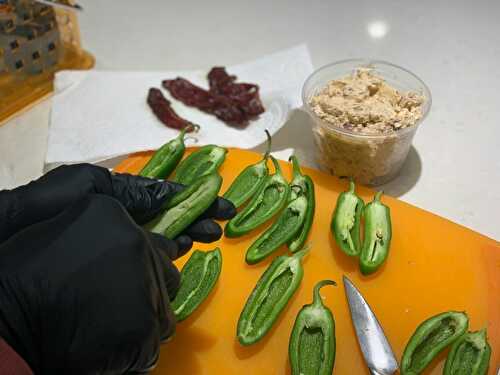 Chorizo-Jalapeño Poppers