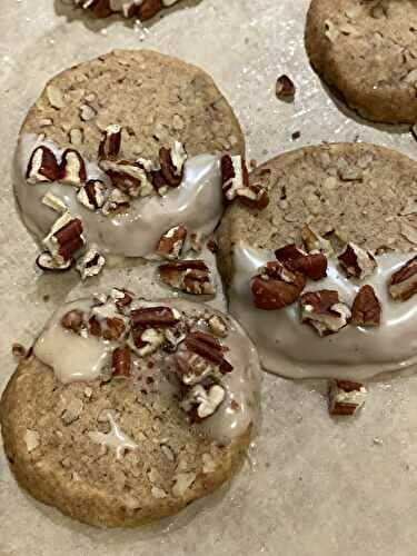 Toasted Pecan Brown Butter Shortbread Cookies