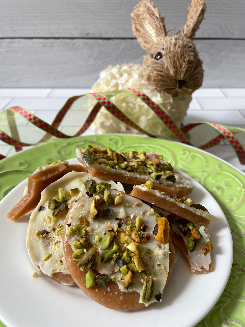 White Chocolate & Pistachio Toffee