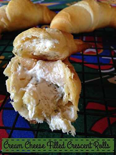 Onion and Chive Crescent Rolls  