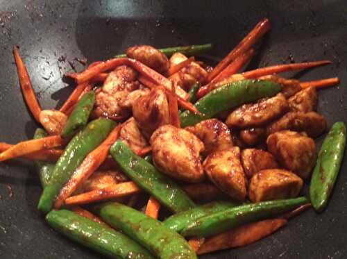 Easy Chinese Chicken Stir Fry with Hoisin, Soy Sauce and Crisp Veggies