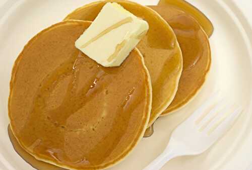 Pancakes from IHOP Recipe | Easy Fluffy Copycat IHOP Pancakes