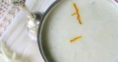 Paal Payasam / Milk & Rice pudding 