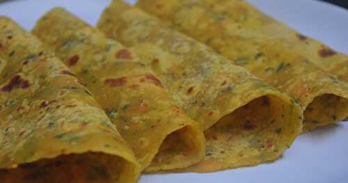 Spinach & Carrot Paratha - School lunch box recipes