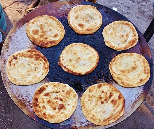 Aloo Paratha Recipe (Indian Potato Stuffed Flatbread) - Food & Recipes