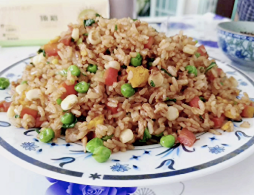 Authentic Chicken Fried Rice Recipe (Easy To Make) - Food & Recipes