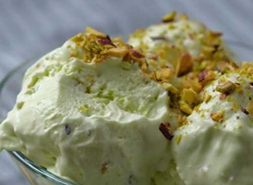 Easy Homemade Pistachio Ice Cream Recipe (Nutty & Creamy) - Food & Recipes