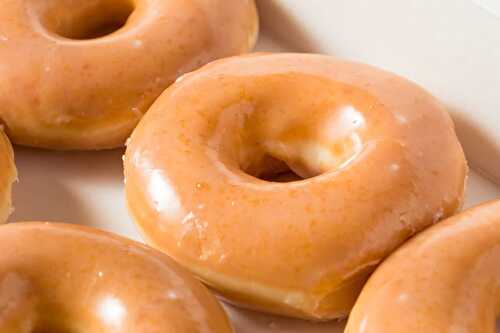 History Of The Donut (Is It Donut Or Doughnut?) - Food & Recipes