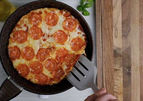 Make Pan Pizza In 30 Min. (No Oven) + Puff Pastry 4 Cheese Twist Pizza - Food & Recipes