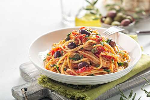 What Is Puttanesca Sauce? History of Spaghetti alla Puttanesca - Food & Recipes