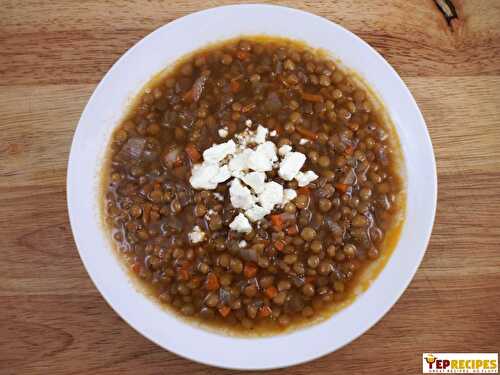 Fakes Soupa (Greek Lentil Soup)