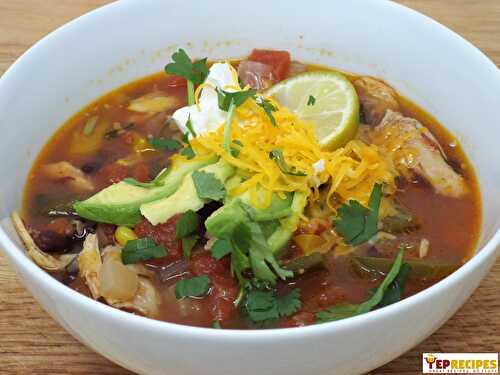 Slow Cooker Mexican Chicken Soup