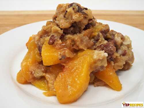 Slow Cooker Peach Crisp