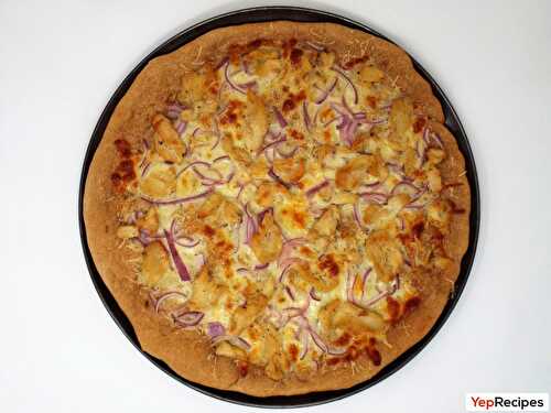 Garlicky Chicken and Red Onion Pizza