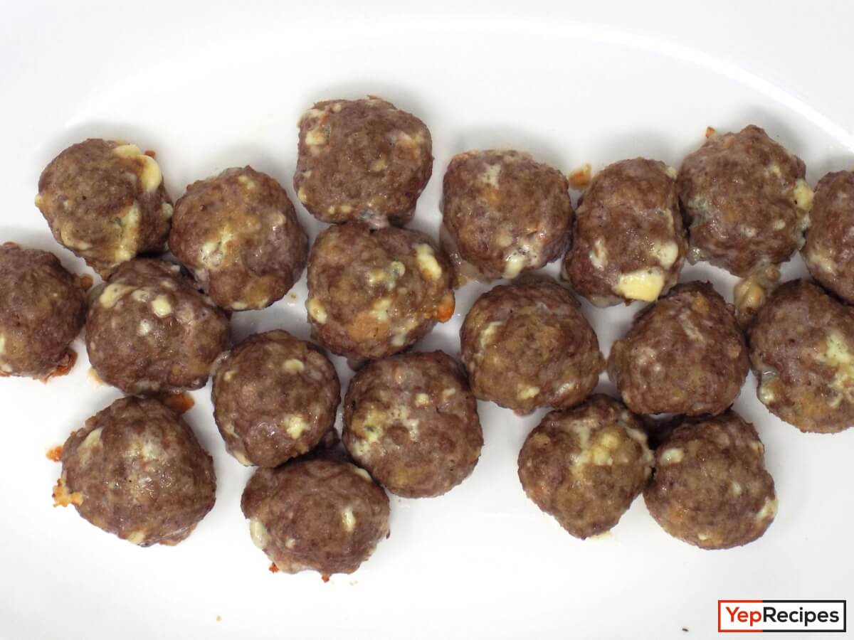Baked Blue Cheese and Beef Meatballs