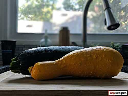 Zucchini vs Squash: A look at differences and varieties