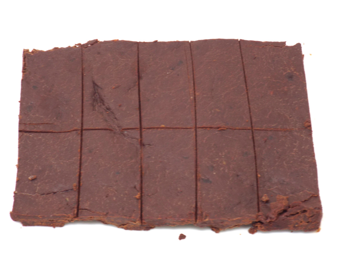 Homemade Date Chocolate Bar