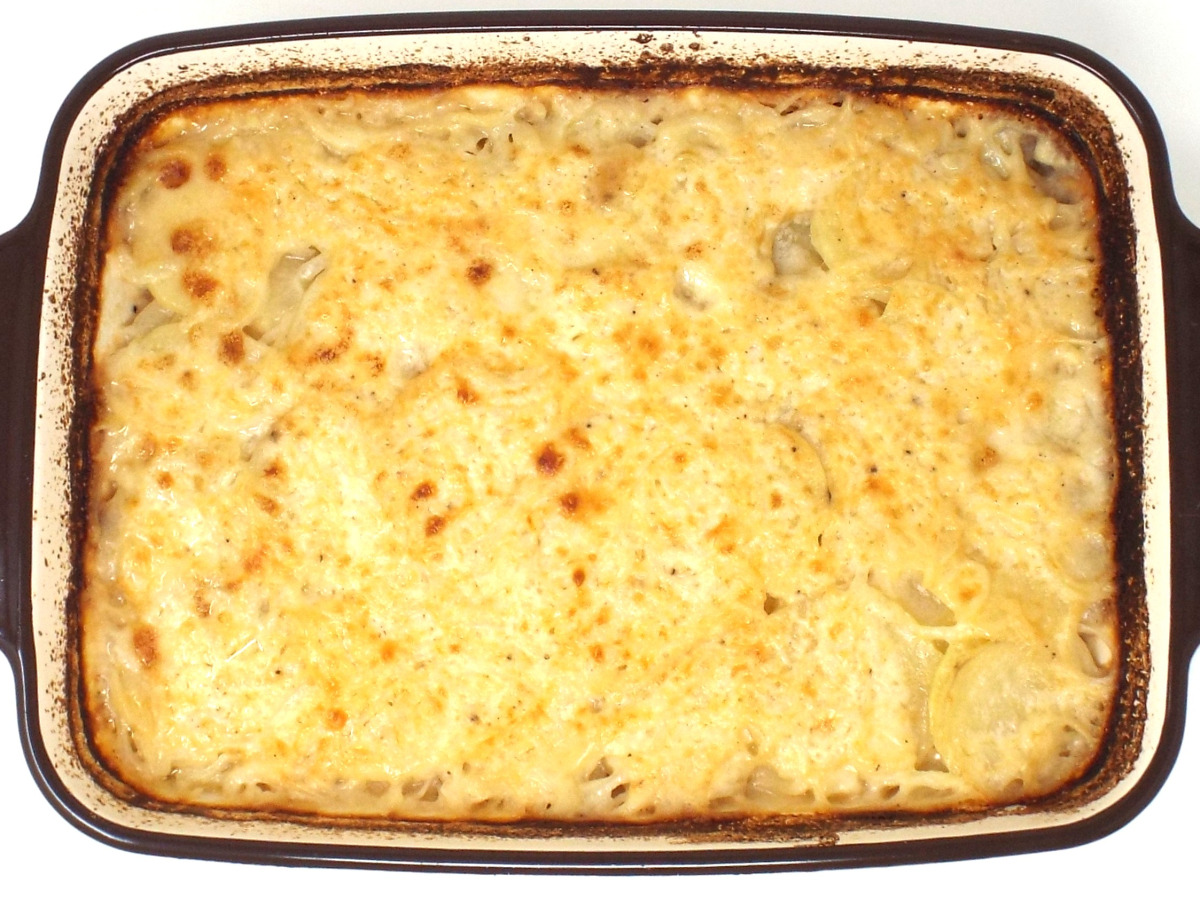 White Cheddar and Asiago Au Gratin Potatoes