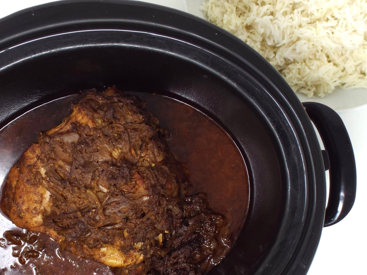 Slow Cooker Pork Vindaloo with Basmati Rice