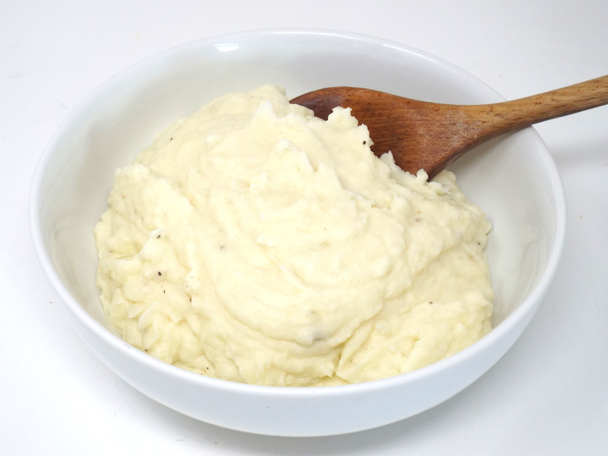 Creamy Garlic and Asiago Mashed Potatoes