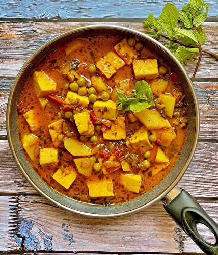 One Pot Aloo Matar Paneer